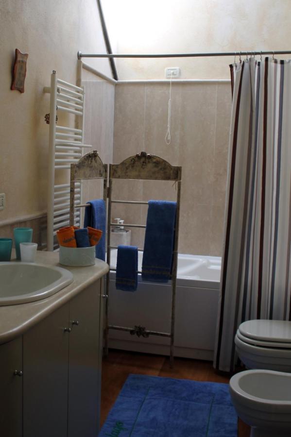 L'Oleandro Sul Lago D'Iseo B&B Sulzano Εξωτερικό φωτογραφία